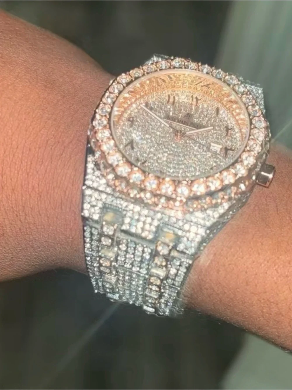 None statement pavé